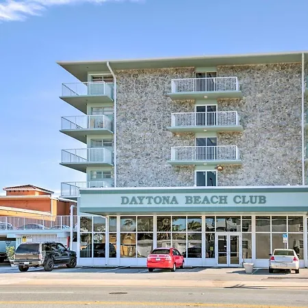 Oceanfront Daytona Beach Club Studio With Balcony!